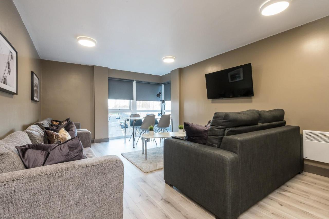 Host Apartments - Spacious 3 Bed Apartment With 3 Ensuites Liverpool Kültér fotó