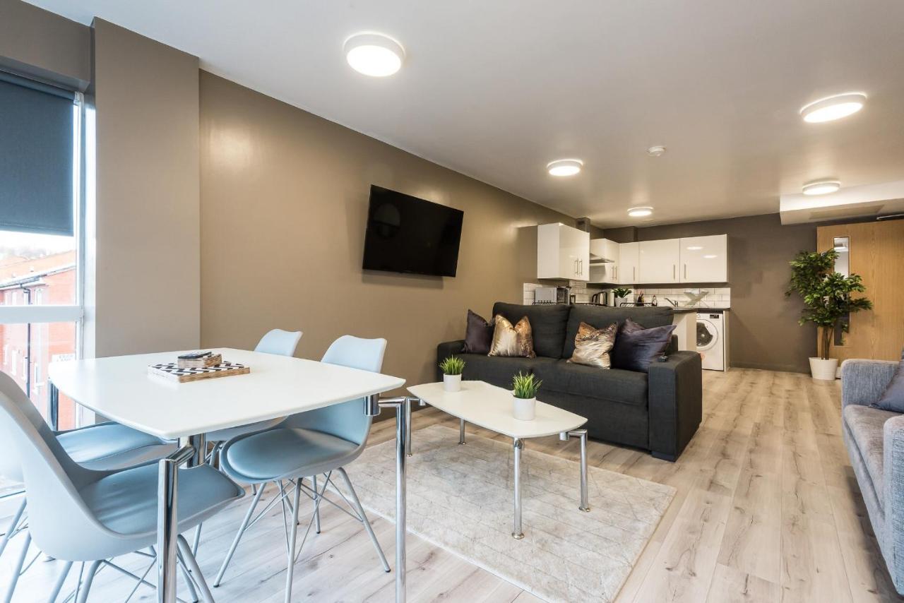 Host Apartments - Spacious 3 Bed Apartment With 3 Ensuites Liverpool Kültér fotó