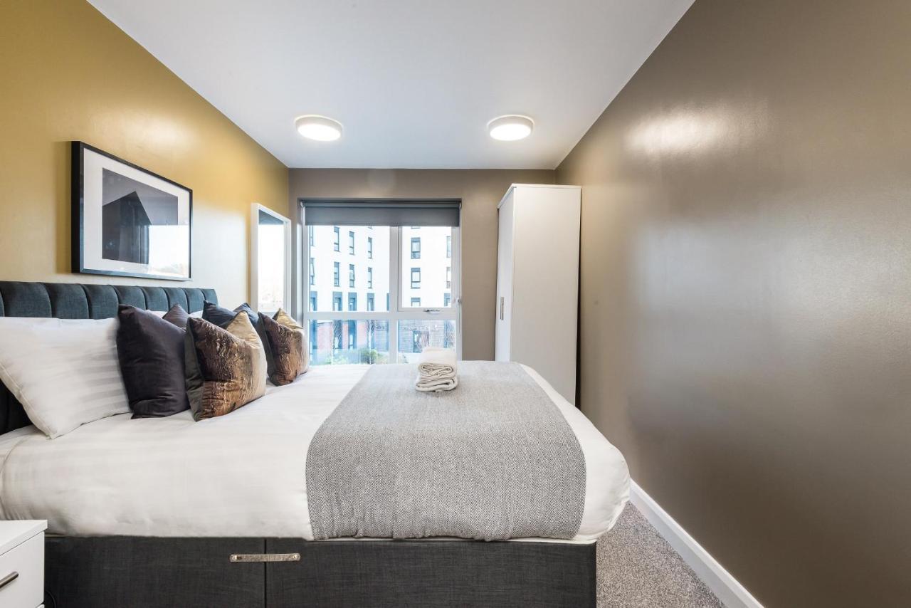 Host Apartments - Spacious 3 Bed Apartment With 3 Ensuites Liverpool Kültér fotó