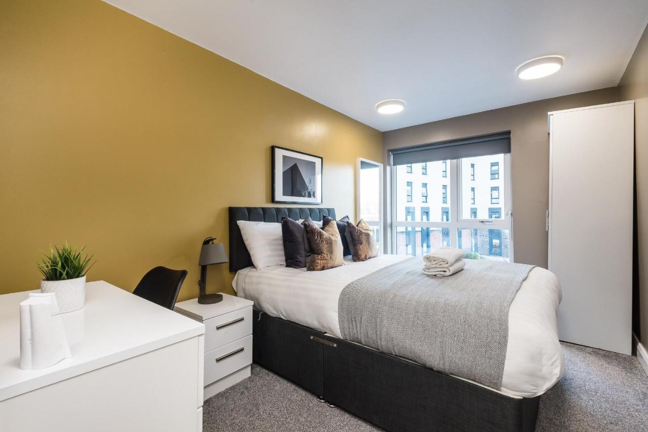 Host Apartments - Spacious 3 Bed Apartment With 3 Ensuites Liverpool Kültér fotó