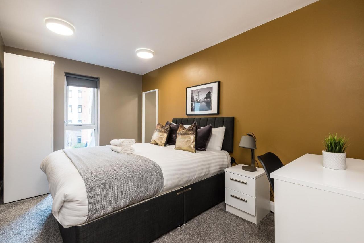 Host Apartments - Spacious 3 Bed Apartment With 3 Ensuites Liverpool Kültér fotó
